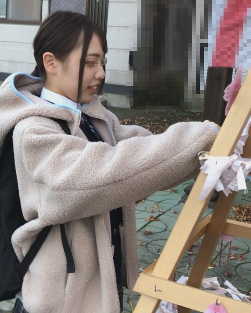 FC2-PPV-1206782 - [Individual shooting] Prefectural general course ① Innocent fair-skinned girl.  - I helped him with family matters.  - Outdoor expos