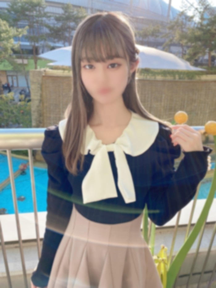 FC2-PPV-3616756 - [Continuous intermittent] 155 cm 38 kg super slender ●.  - A video that puts an end to the life of Mirei, a young lady in a box.