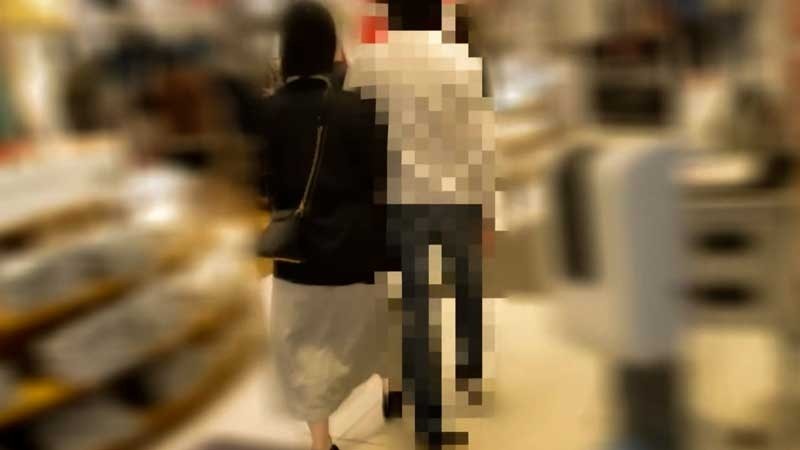 FC2-PPV-3069331 - [Individual] That deca-ass woman is delinquent again.  - She was having fun shopping with her husband, so she took him out and commi