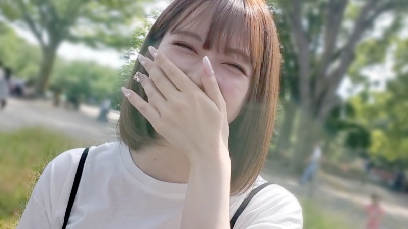FC2-PPV-1828654 - [First shoot!  - !  - ] Super beauty with tall legs!  - Pies to the receptionist of the beauty clinic!  - !  - (Part 1)