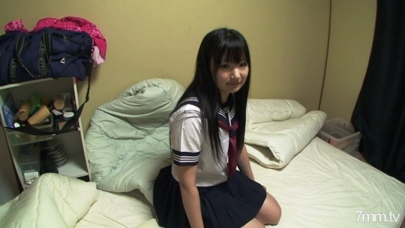 Tokyo-Hot-bouga52 - The blow job face of Paipan JK who came to play casually on GIRLS & BOUGA SNS was very similar to Tao Tsuchiya, so the full er