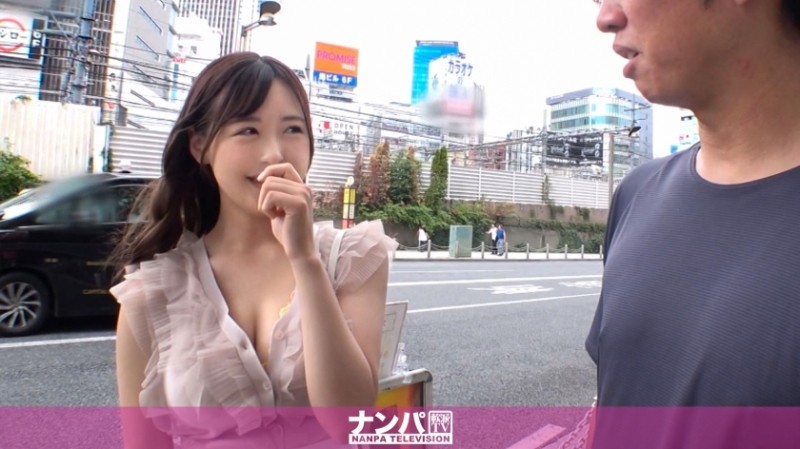 200GANA-2978 - Seriously soft, first shot.  - 2006 The big-breasted girl I picked up in Shinjuku had a sensitive body that hasn't been around for