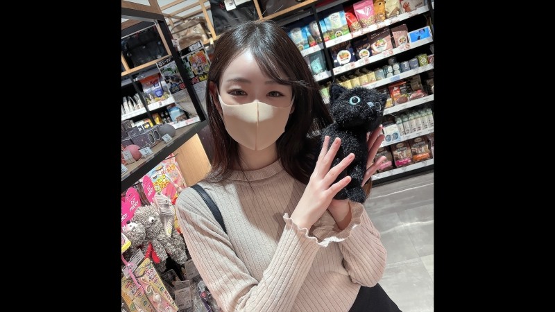 FC2-PPV-3172332 - First shoot!  - Limited until 1/30 [Uncensored] Slender JD who seems weak to push at a cat cafe sucks my genitals and it feels so go