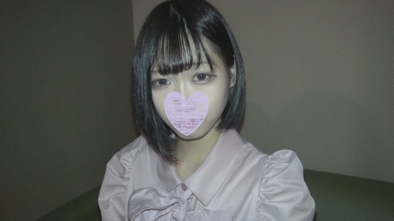 FC2-PPV-1588966 - [Personal photography] Sora, 20 years old, large amount of vaginal cum shot to a beautiful girl with slender landmine makeup