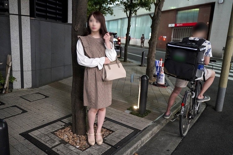 FC2-PPV-1702530 - [Personal Shooting] Leaked Neat and Clean Station Announcer Adultery Video Tokyo Station Announcer Has Serious Stress Relief Sex (Cr