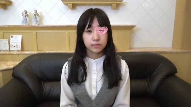 FC2-PPV-2043374 - "Dear sir. Mom, you can save money by yourself." 144 cm younger sister-like poor student Sakura-chan.  - The trajectory th