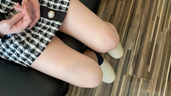 FC2-PPV-3123861 - [Completely new work] Kiri 19 years old, raw, facial.  - She gives a skinny and cute JD1 a bareback facial.  - In addition, an obedi