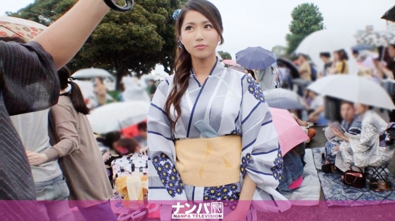 200GANA-2134 - Fireworks Display Pick-up 08 Get a pair of yukata sisters on the way home from the fireworks display!  - Kouhai-chan, who was completel