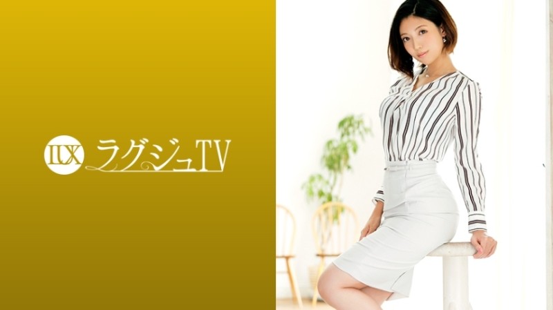 259LUXU-1252 - Luxury TV 1252 Sexless frustrated married woman for 3 years.  - Move the voluptuous beautiful big buttocks full of flesh and get obscen