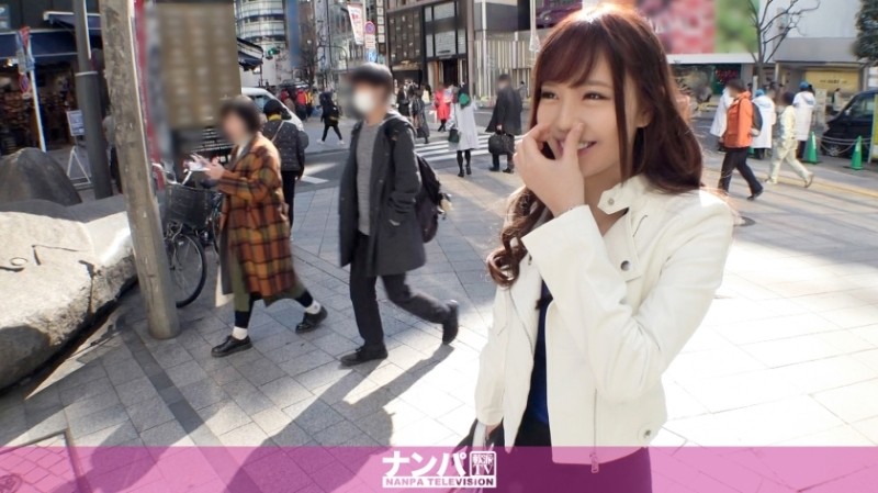 200GANA-2032 - Seriously flirty, first shot.  - 1293 The true nature of the H-cup slender beautiful-legged married woman caught in Shinjuku is actuall