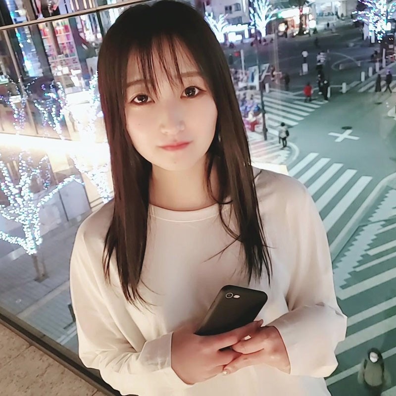 FC2-PPV-2728914 - [Exposed face] Black hair slender beautiful girl.  - When she exposed Gonzo, she lured in the toilet and played five consecutive vag