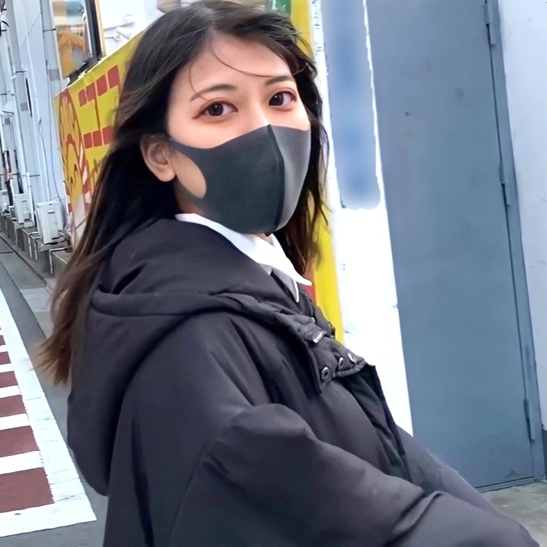 FC2-PPV-2725206 - [Complete appearance] [Uncensored] [Raw Saddle] [E to F cup] Yumi-chan I met on a dating site!!
