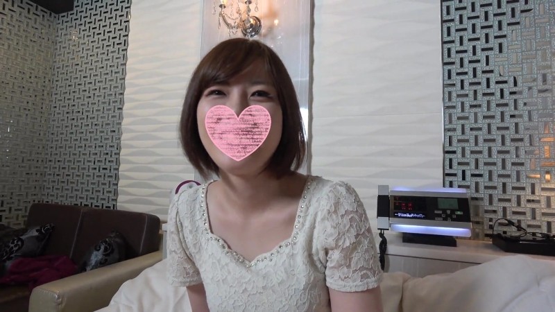 FC2-PPV-1324624 - ☆ First shot ☆ Complete appearance ☆ Fair-skinned slender beauty who loves chatting ♥ Erotic switch on!  - Gap is erotic creampie SE