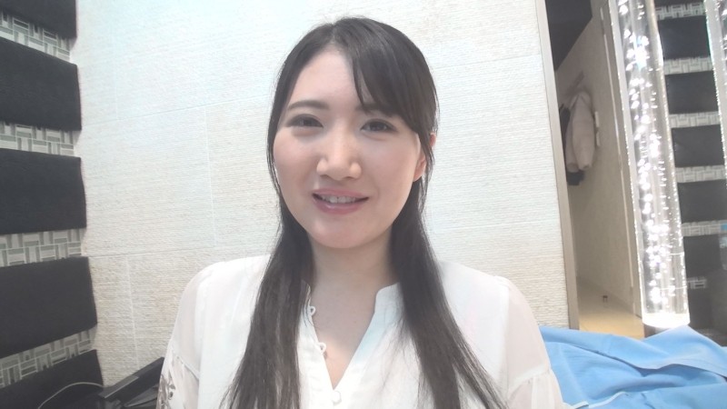 FC2-PPV-3186492 - [Beautiful busty department store girl gets vaginal cum shot] "Usually I'm in the cosmetics department. I like my husband,