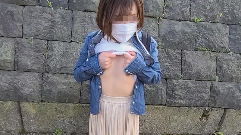 FC2-PPV-2915551 - Let the snack mom who plays with the child go home, from the mother to the woman.  - [Individual] In an empty house, panting with so