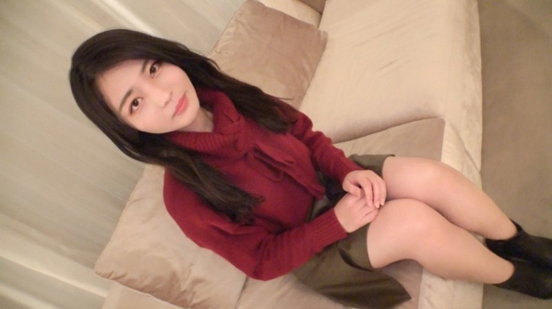 SIRO-4369 - [First shot] [1st year of new graduates] [Melting eyes] A simple girl in her first year of working as a receptionist in an office district