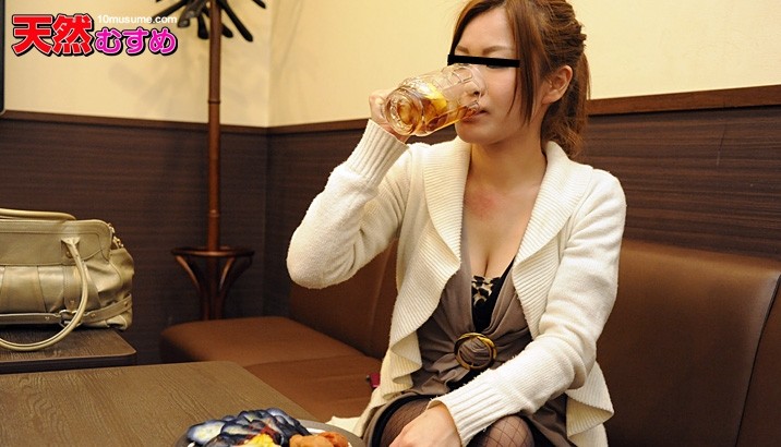 10musume-032311_01 - Cheers to the busty girl's shaved crack!