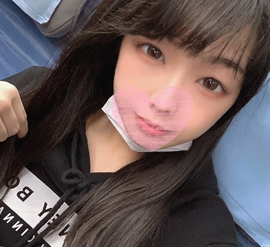 FC2-PPV-3553690 - [Uncensored] Active and free-spirited Sakura-chan (19 years old) who dropped out of school. - 　Twice consecutive vaginal cum shot