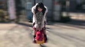 FC2-PPV-1298389 - fc2-ppv 1298389 Afternoon on Sunday While a child is playing, a cheerful girl reveals her shame at the jungle gym without worrying a