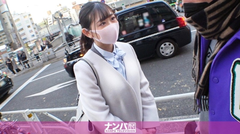 200GANA-2850 - Seriously flirty, first shot.  - 1953 A modest-looking older sister falls prey to a pick-up on her way home from work!  - As expected, 