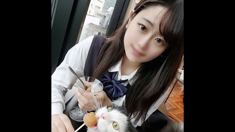 FC2-PPV-2417378 - [First appearance!  - !  - ] Absolute territory of teens seen at the station platform!  - Innocent girl student like a kitten is bro