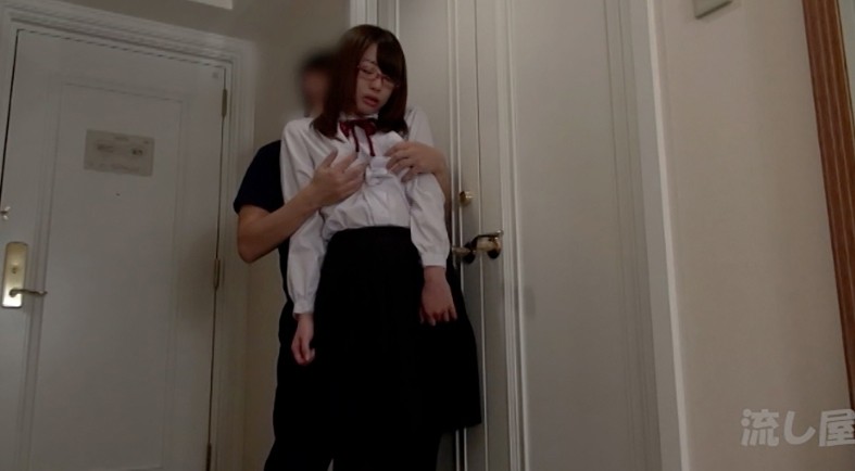 FC2-PPV-2228391 - [Discontinued] Saki Hatsumi [Nothing] Raw Creampie Leak 16 / Silent Support Plain Lolita Girl Part 1 (Uniform, Shaved Hair, Shaved P