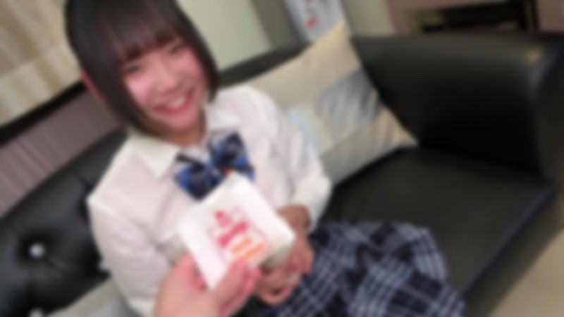 FC2-PPV-3117128 - A sophomore in her teens with a cute smile who picked her up at a fast food restaurant.  - She has beautiful big breasts with a youn