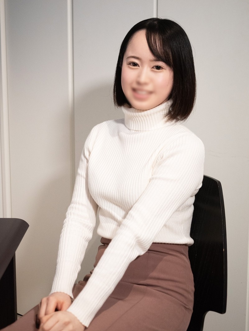 FC2-PPV-3192850 - [Uncensored] [First shot] The back face of a neat female college student who has been appointed as a female announcer.  - She is a c