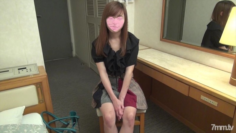 FC2-PPV-959176 - -PPV 959176 First shot ♥ Complete appearance ♥ Super slender slender fair-skinned beautiful girl 19-year-old dote high shaved hairles